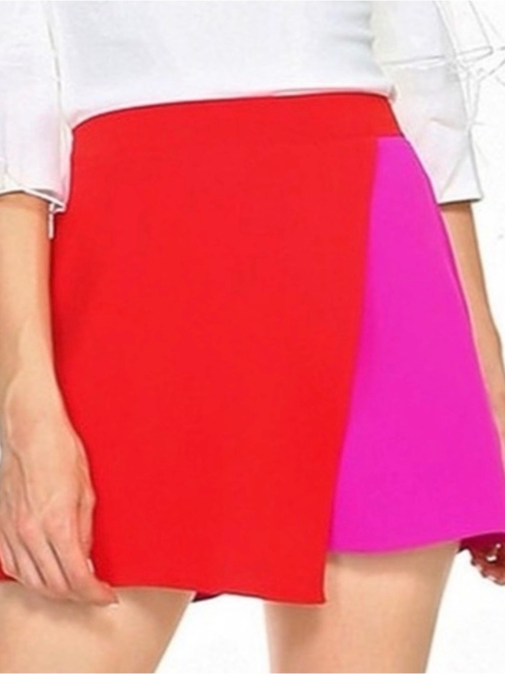 TCEC Women’s Red and Fuchsia Asymmetrical Colorblock front wrap shorts. Medium